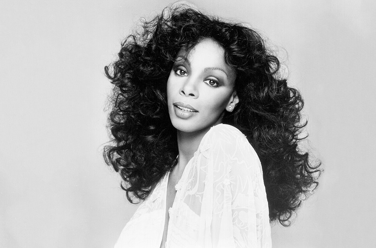 CIRCA 1976: Queen of disco Donna Summer poses for a portrait in circa 1976. (Photo by Michael Ochs Archives/Getty Images)