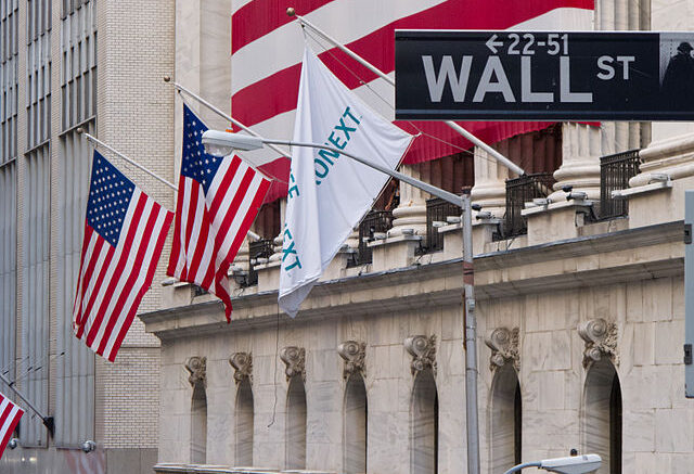 640px-wall_street_-_new_york_stock_exchange